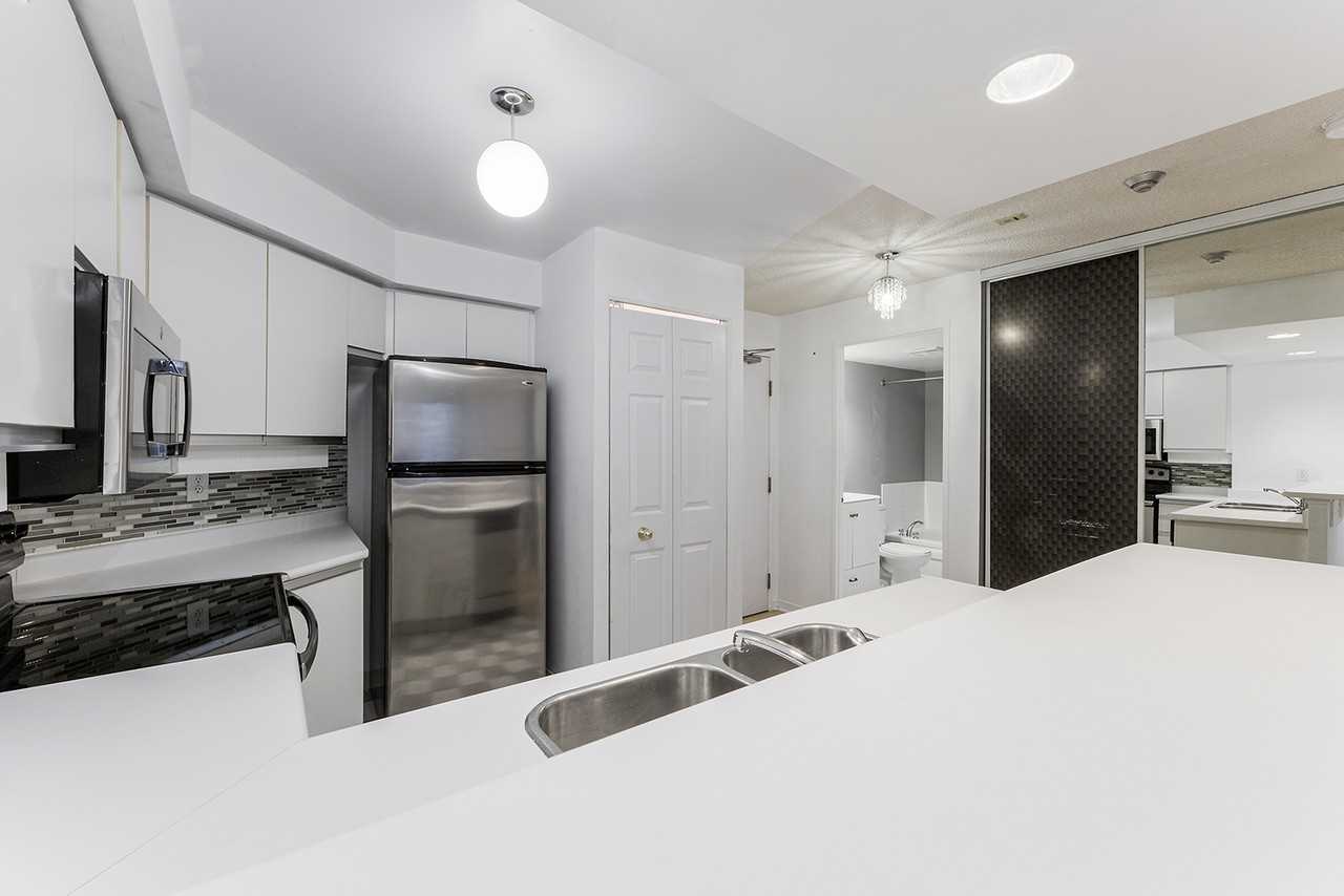 801 Apartment Building #602 - Photo 6 of 39