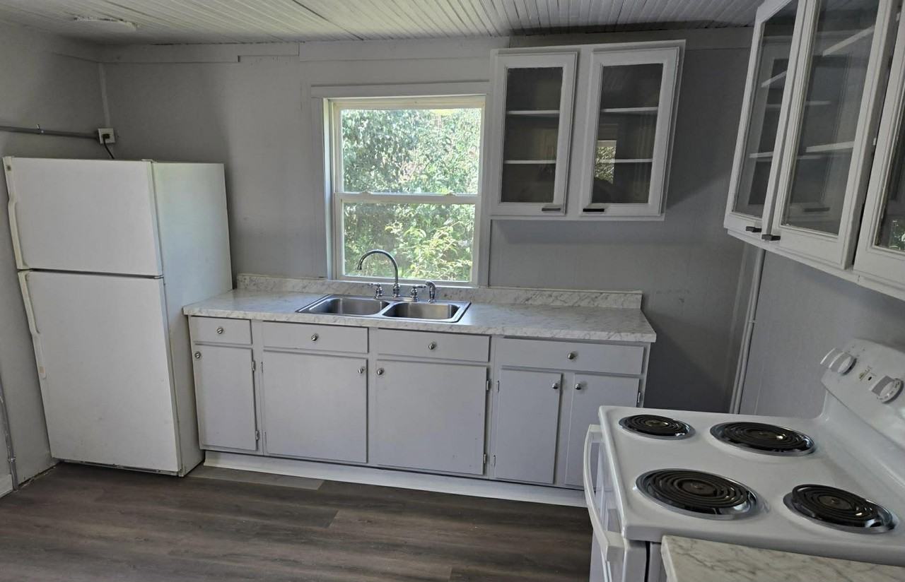 78 Mccorkle St #1 - Photo 2 of 9