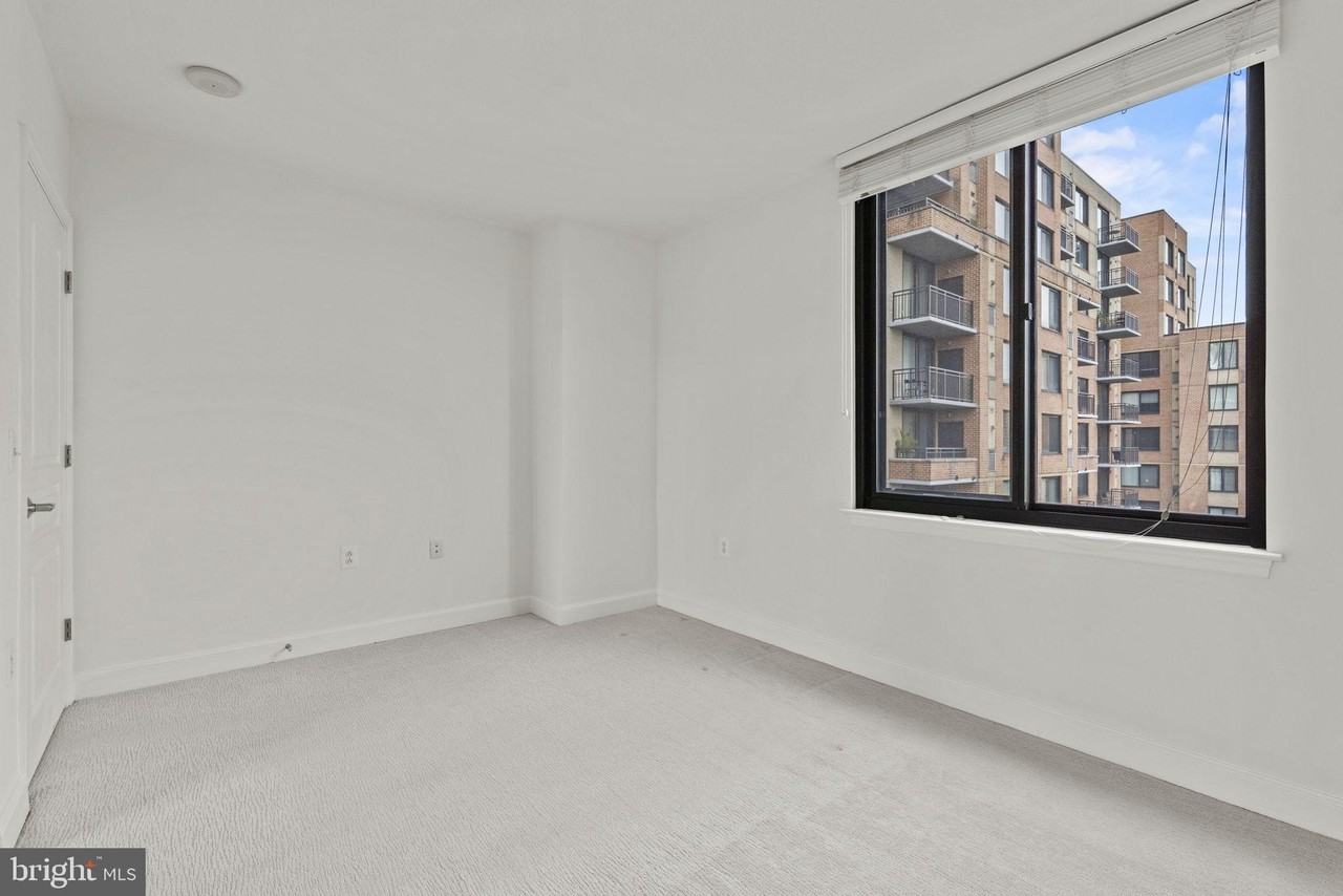 2451 Midtown Ave Apt 1114 - Photo 6 of 37