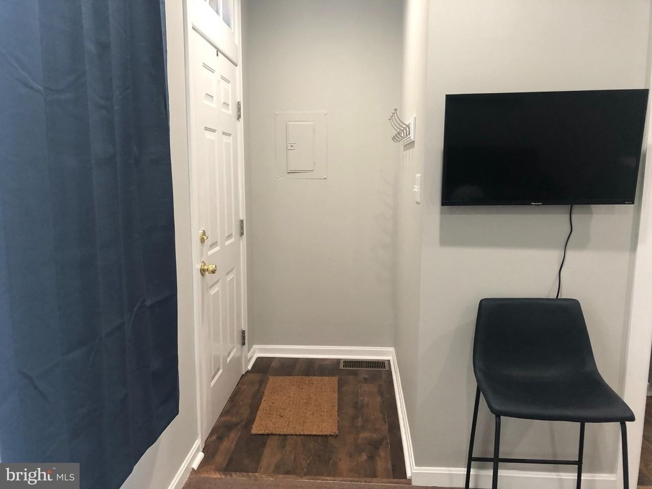 304 S Braddock St - Photo 2 of 18