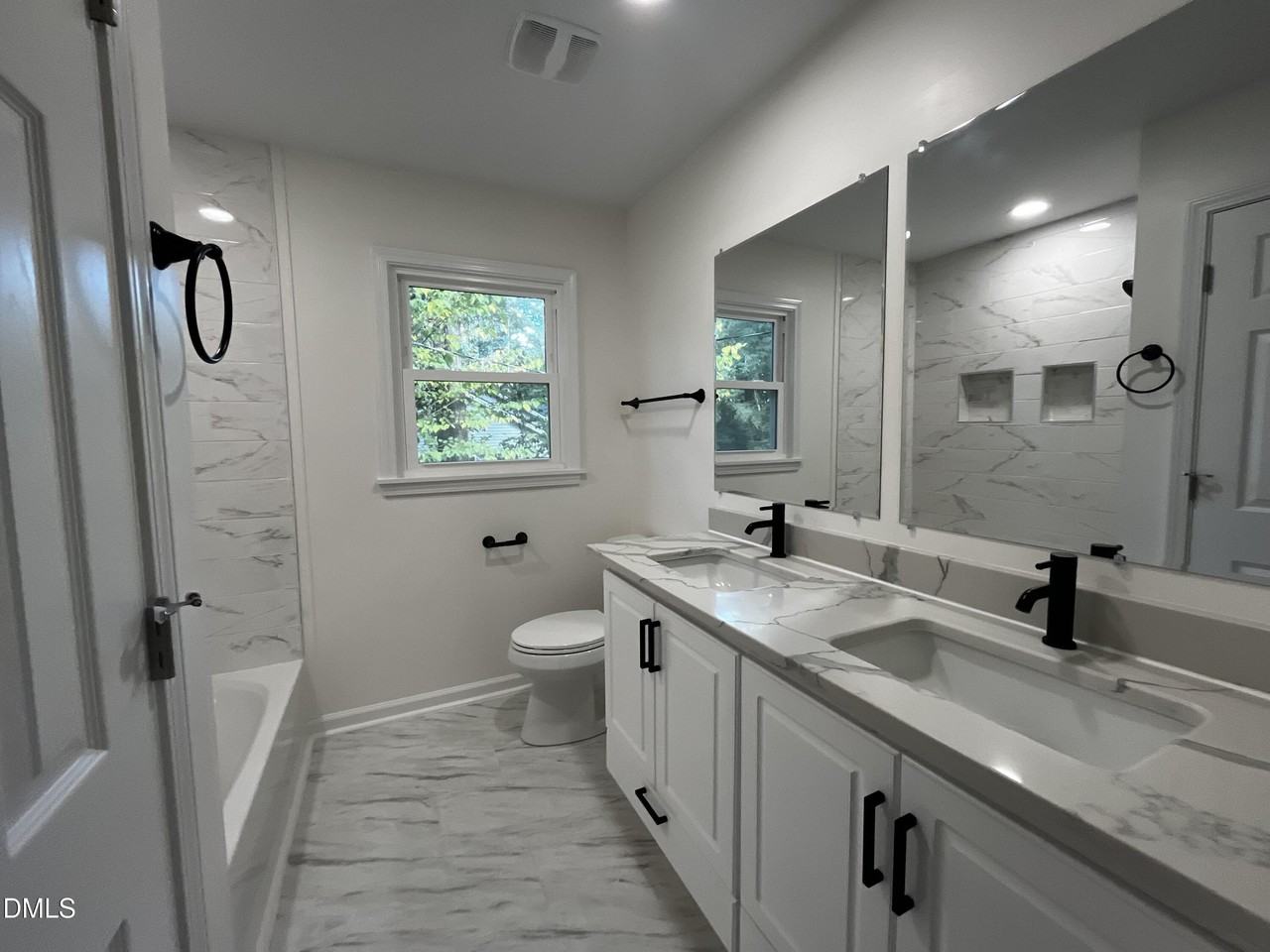 101 Wyoming Dr - Photo 3 of 27