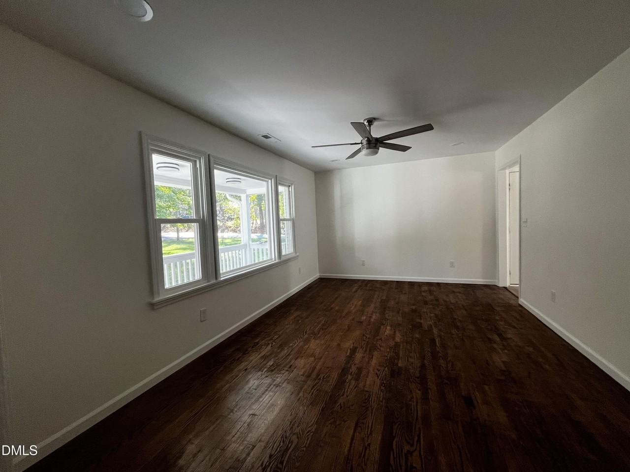 101 Wyoming Dr - Photo 6 of 27