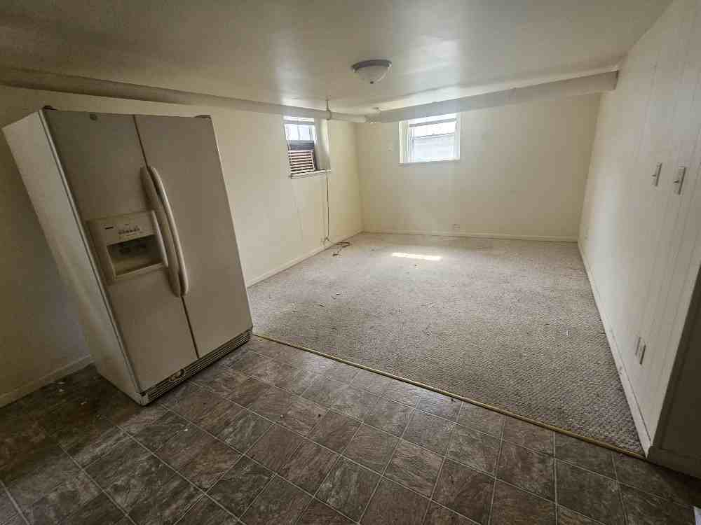 603 West Green Street #7 - Photo 6 of 13