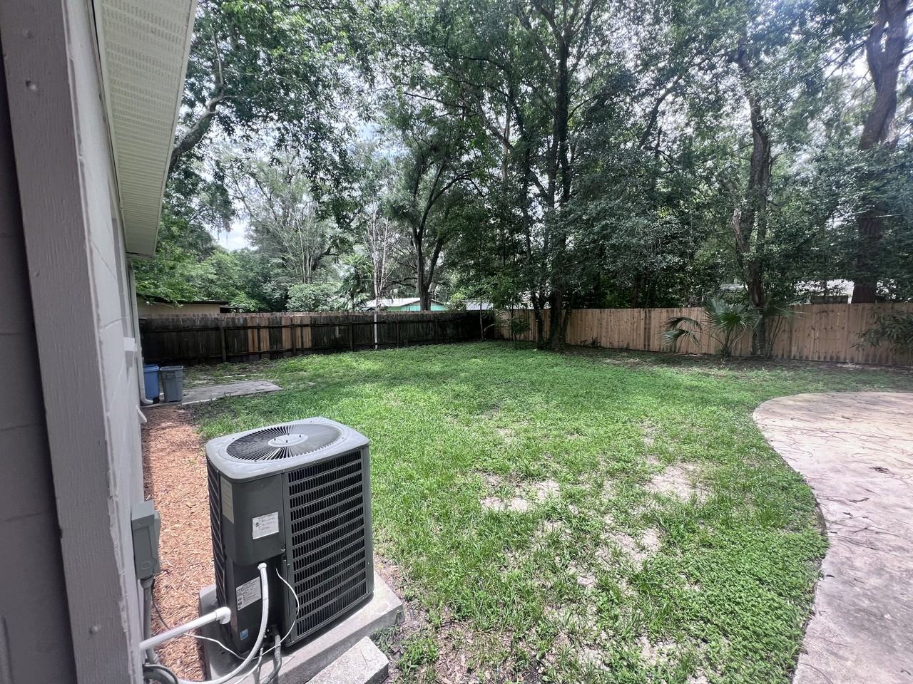 3857 W University Ave #1 - Photo 7 of 28