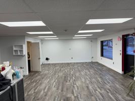 featured image of 893 Warwick Ave #2