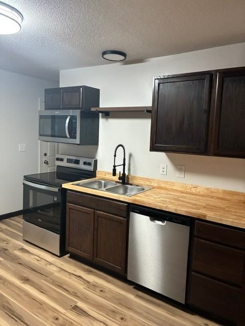 431 Se 150th Rd #2 - Photo 2 of 17