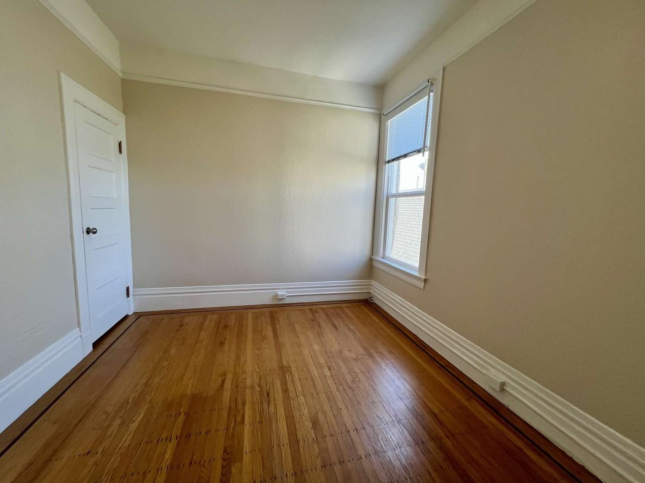 2127 Fillmore Street #6 - Photo 5 of 12