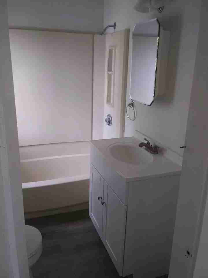 240 State St #1 - Photo 7 of 7