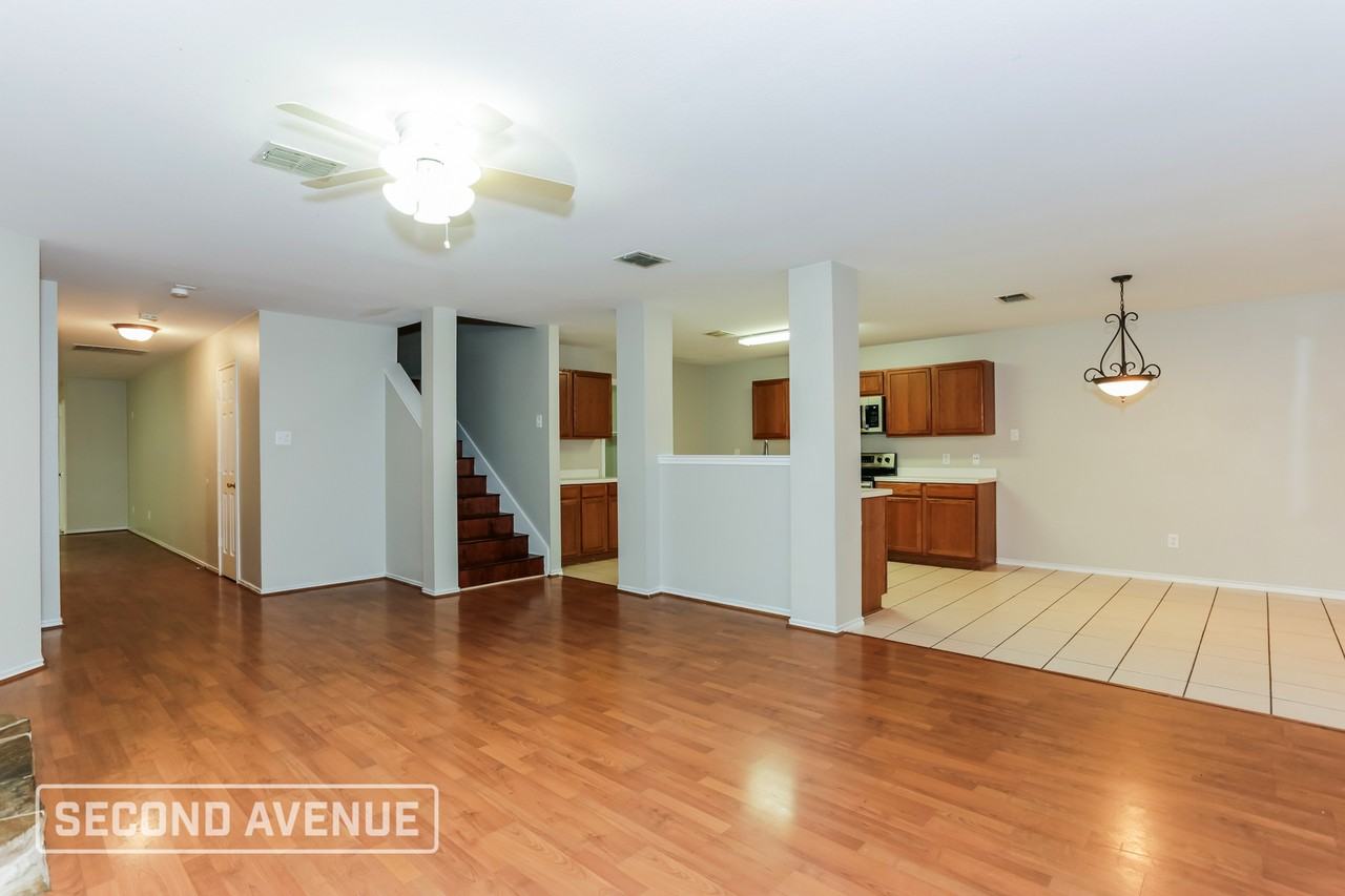 12956 Vassar Dr - Photo 7 of 30