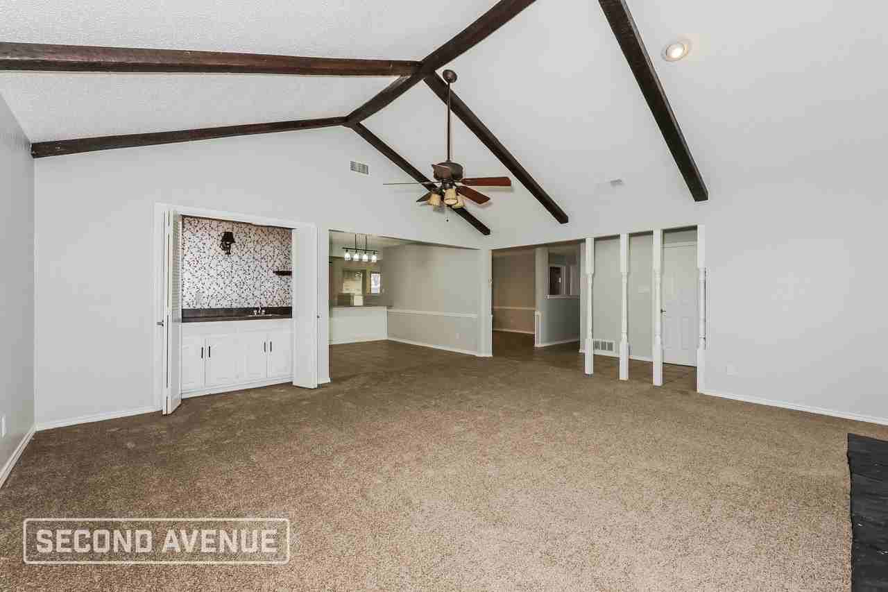 5405 Valparaiso Trl - Photo 6 of 30