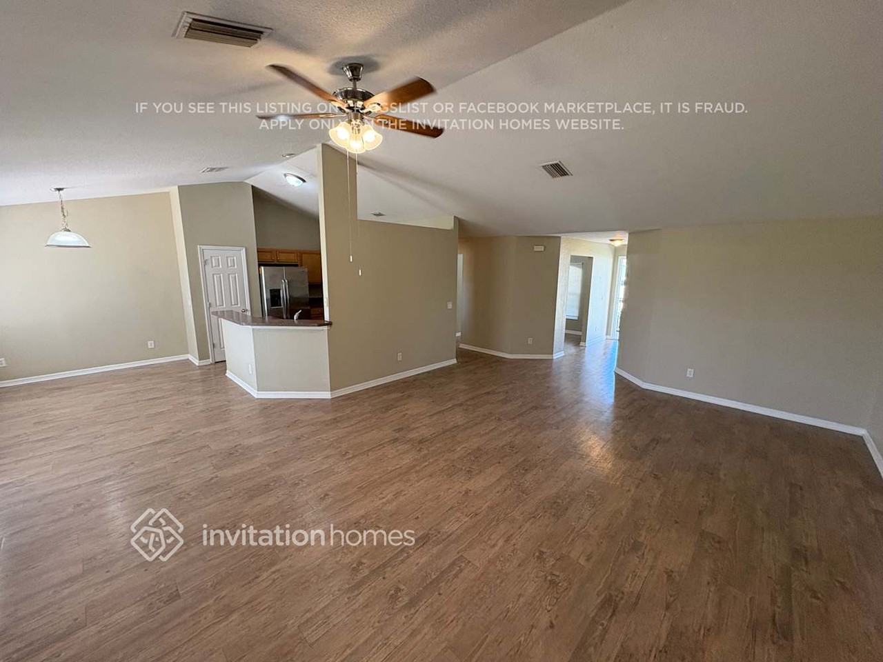 25516 Tevesine Ct - Photo 3 of 13