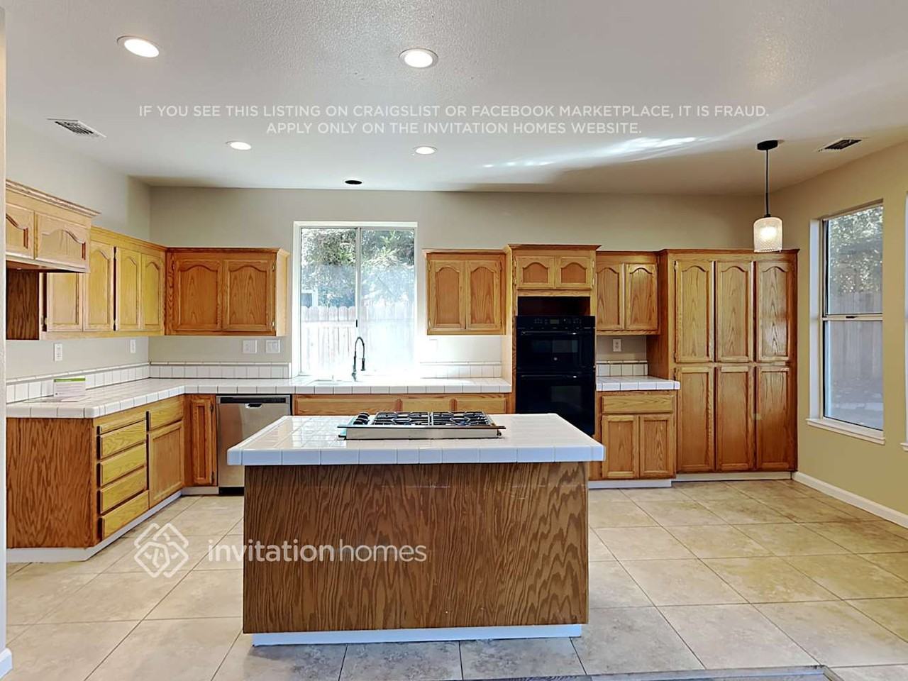 869 Lariat Loop - Photo 7 of 16