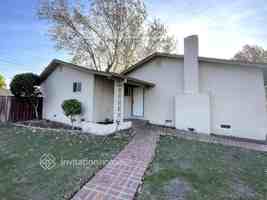 featured image of 242 College Ave