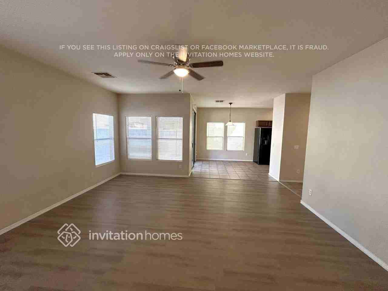 6322 W Constance Way - Photo 4 of 17