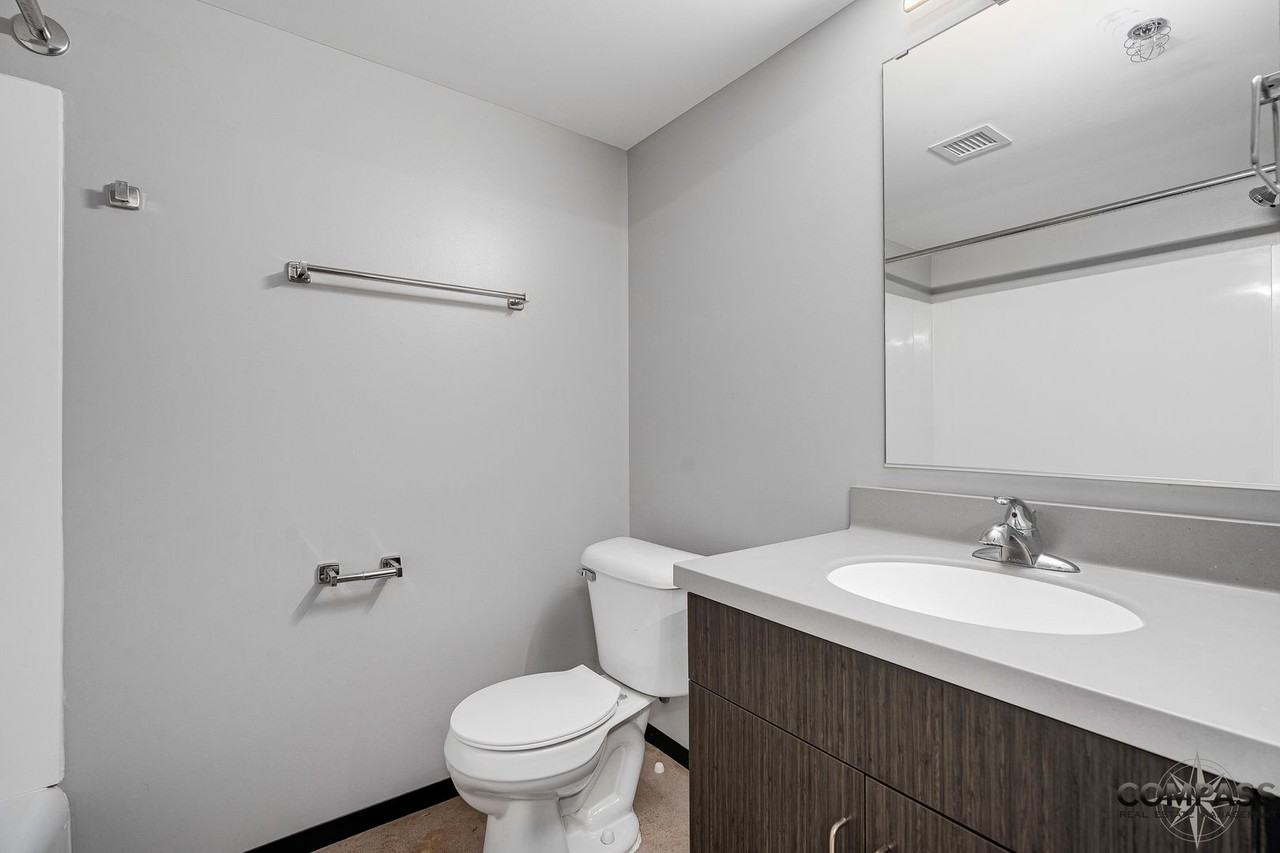 The Howard Apartments - Photo 4 of 50