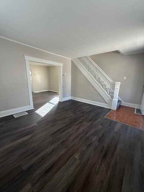 1933 Cordova Ave #1 - Photo 5 of 21