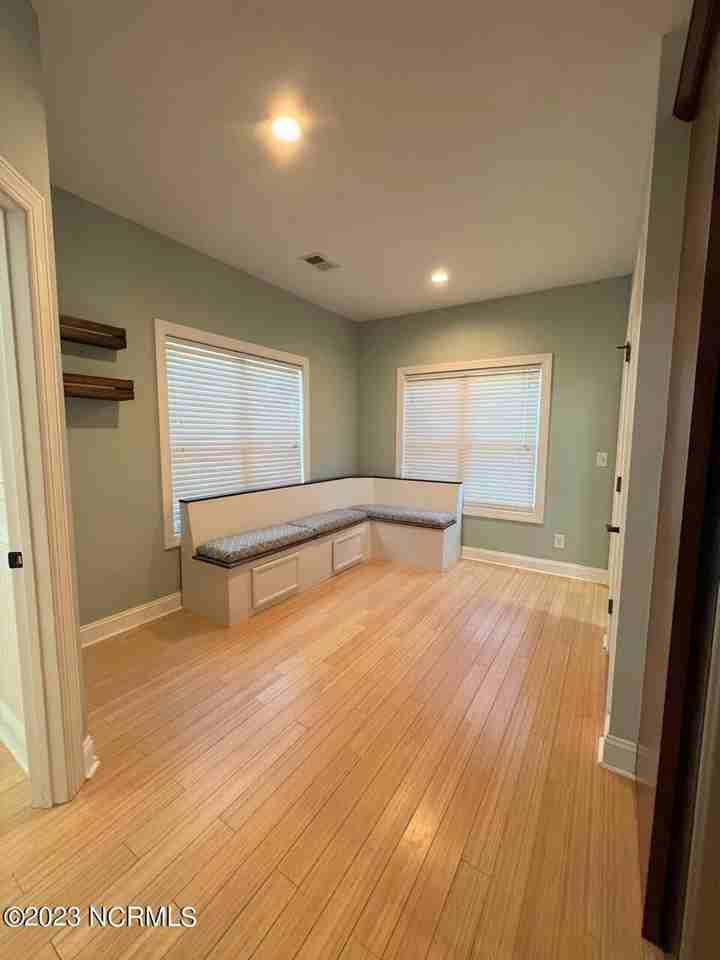 2239 E Indiana Ave #1 - Photo 6 of 24