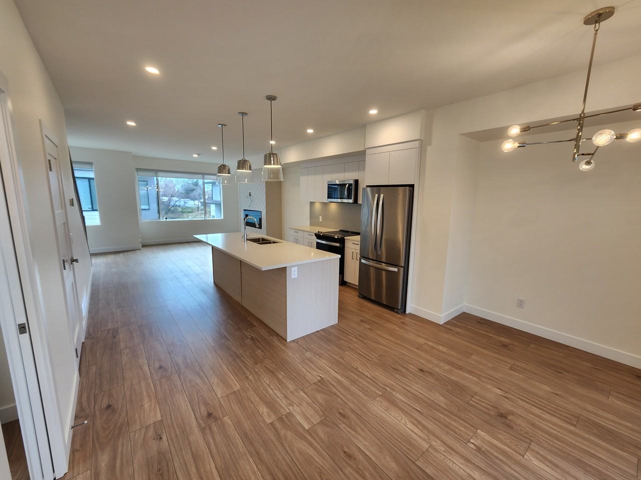 1225 Findlay Rd #1 - Photo 2 of 11