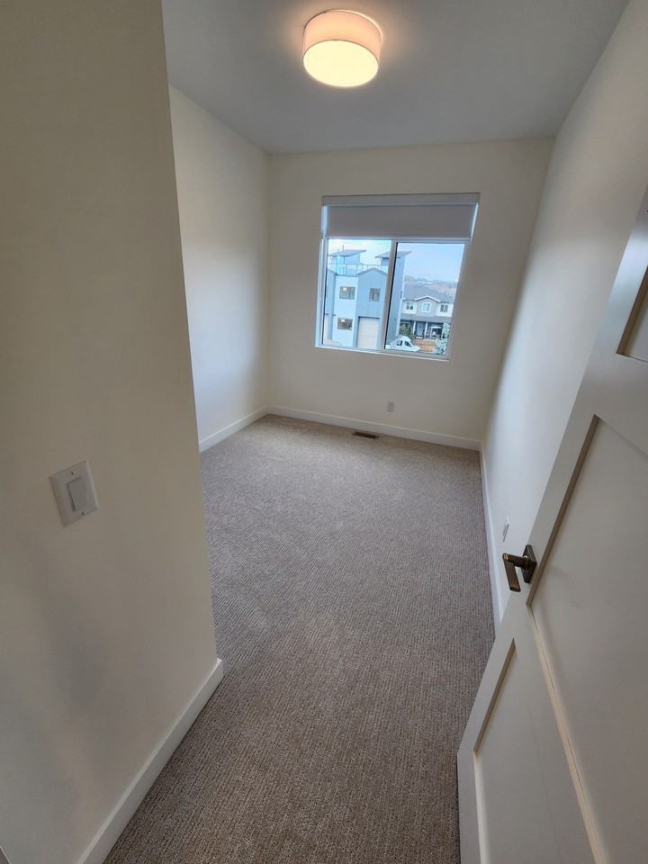 1225 Findlay Rd #1 - Photo 4 of 11