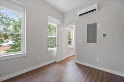 1904 Linn St #2 - Photo 4 of 8