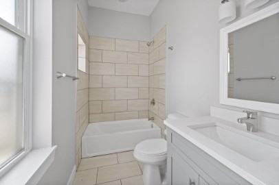 1904 Linn St #2 - Photo 5 of 8