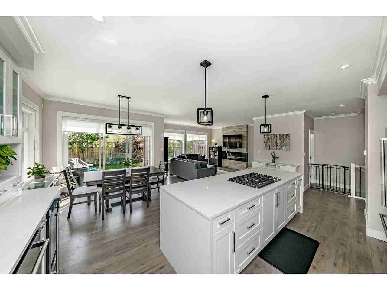 17033 Fraser Highway - Photo 4 of 35