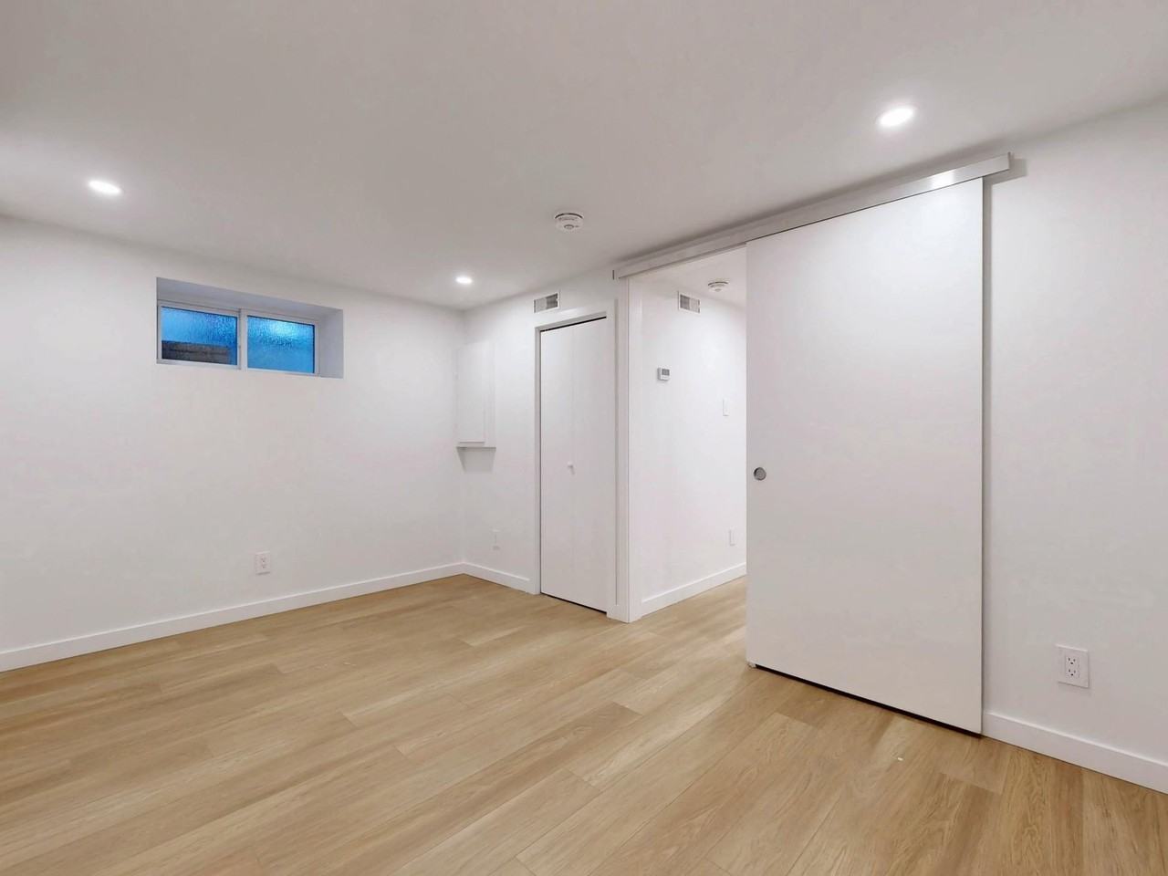 14 Salem Avenue - Photo 6 of 10