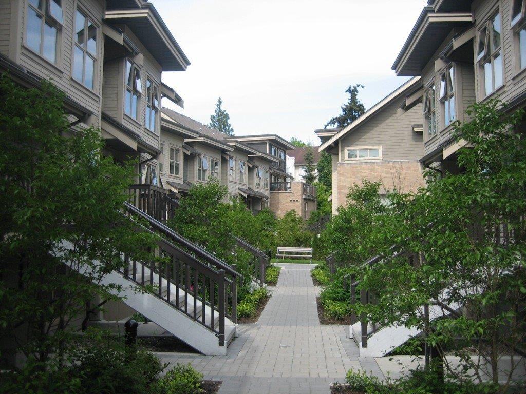 Greenwood Commons - Photo 7 of 27