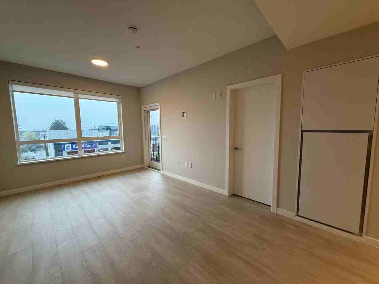 110 17th St E - Photo 5 of 18