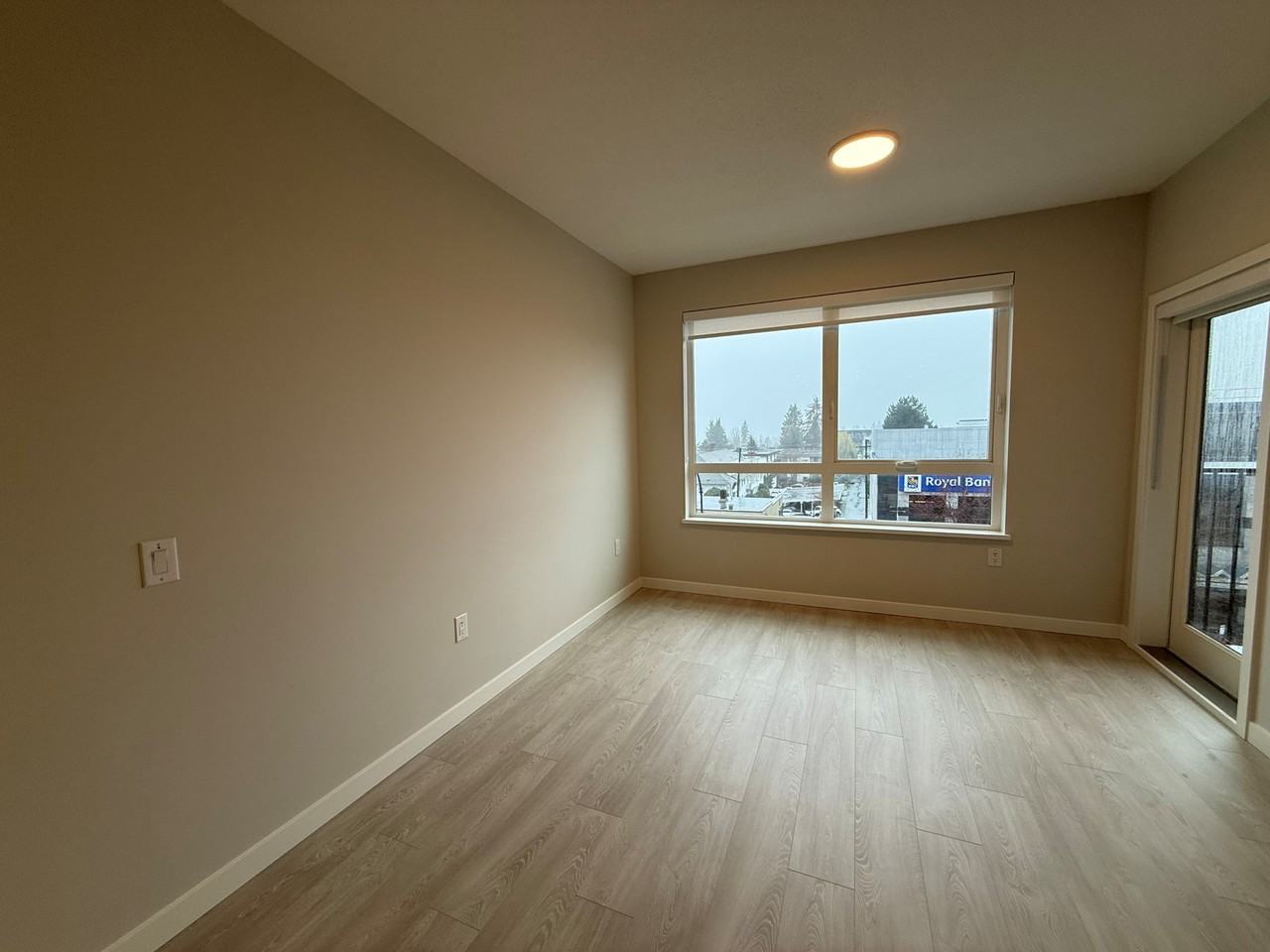 110 17th St E - Photo 6 of 18