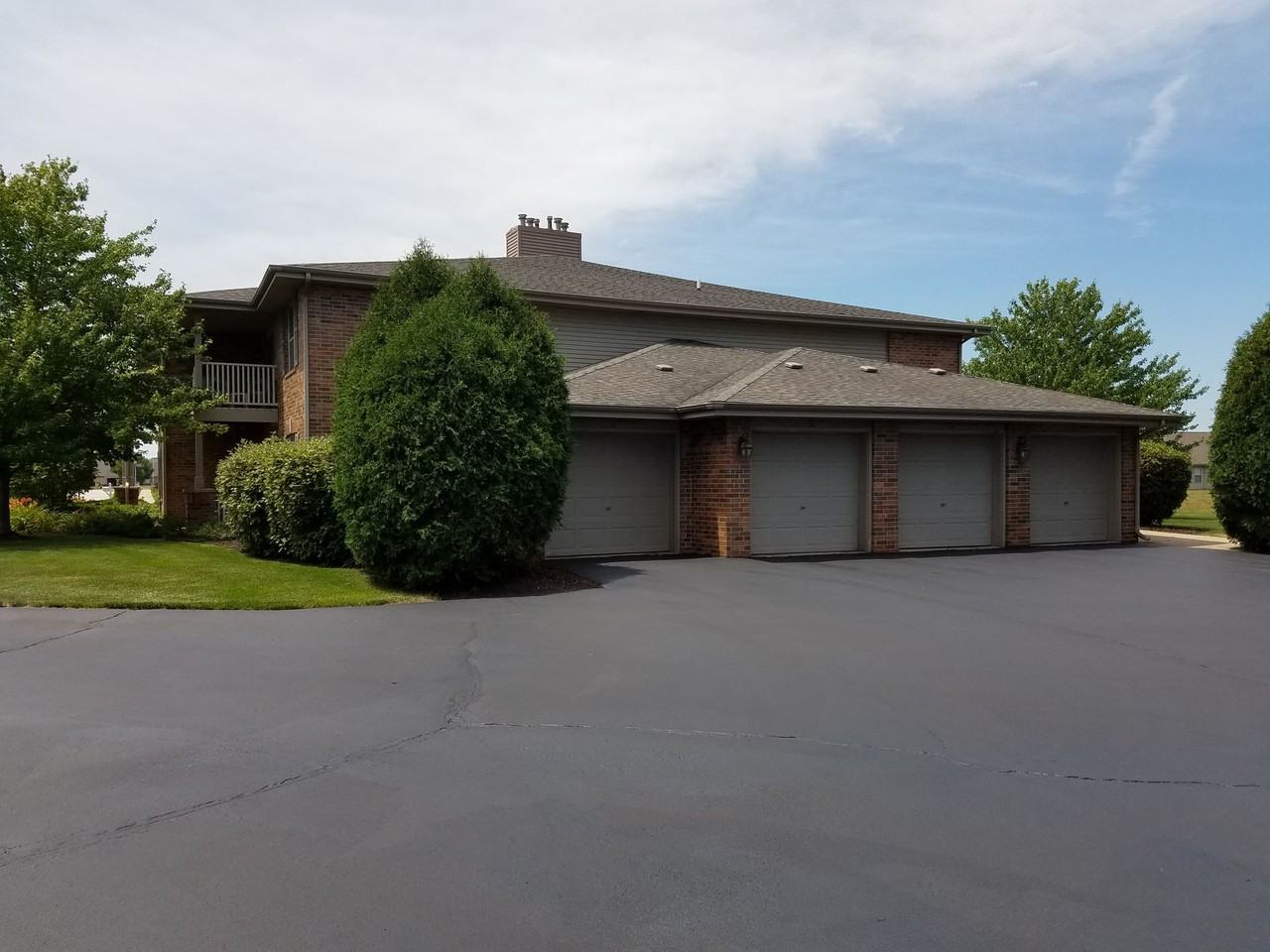 Embassy Place Apartments - Photo 2 of 15