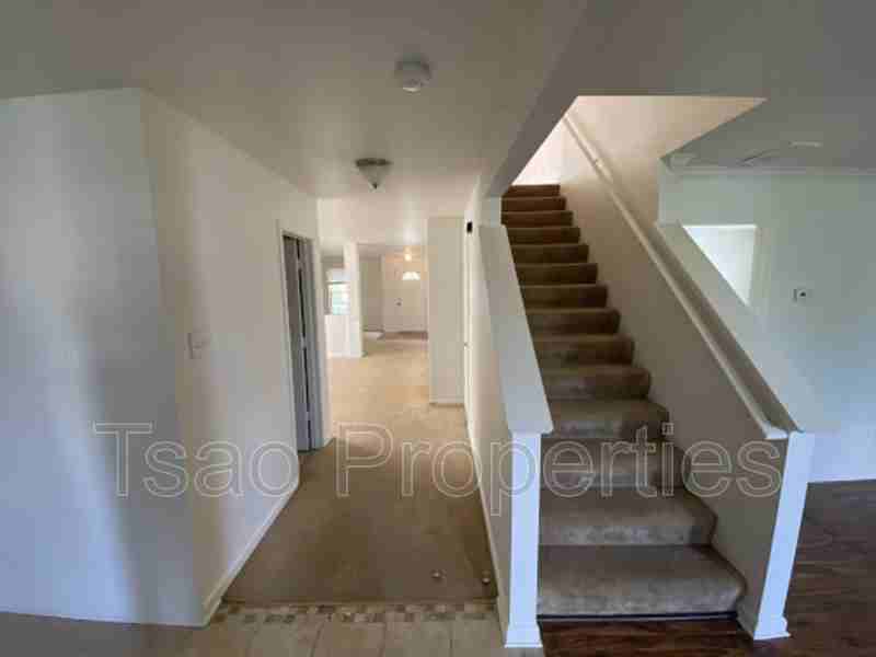 713 Nannyberry Ln - Photo 5 of 15