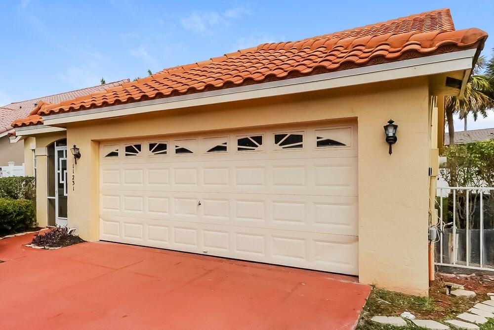 11231 Jasmine Hill Cir - Photo 3 of 16