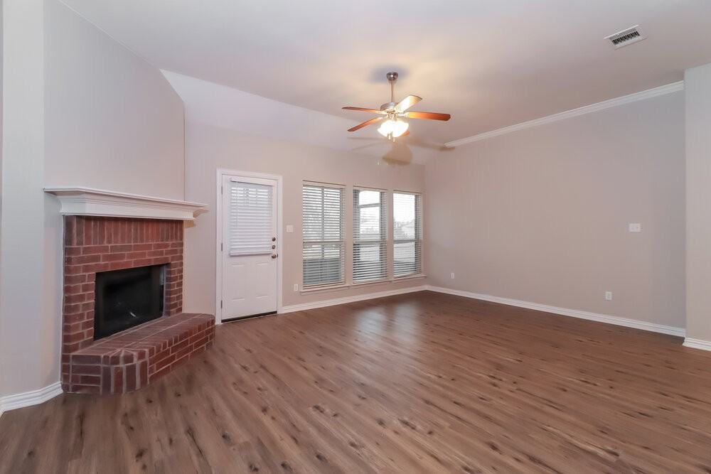 1625 Salado Trl - Photo 7 of 19