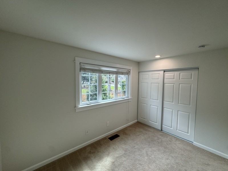 17829 149th Ave Ne - Photo 4 of 13