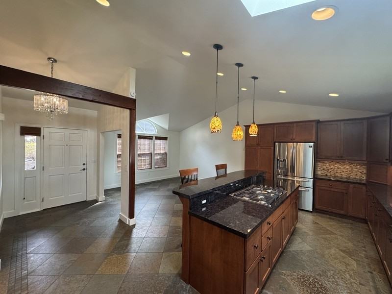 17829 149th Ave Ne - Photo 5 of 13