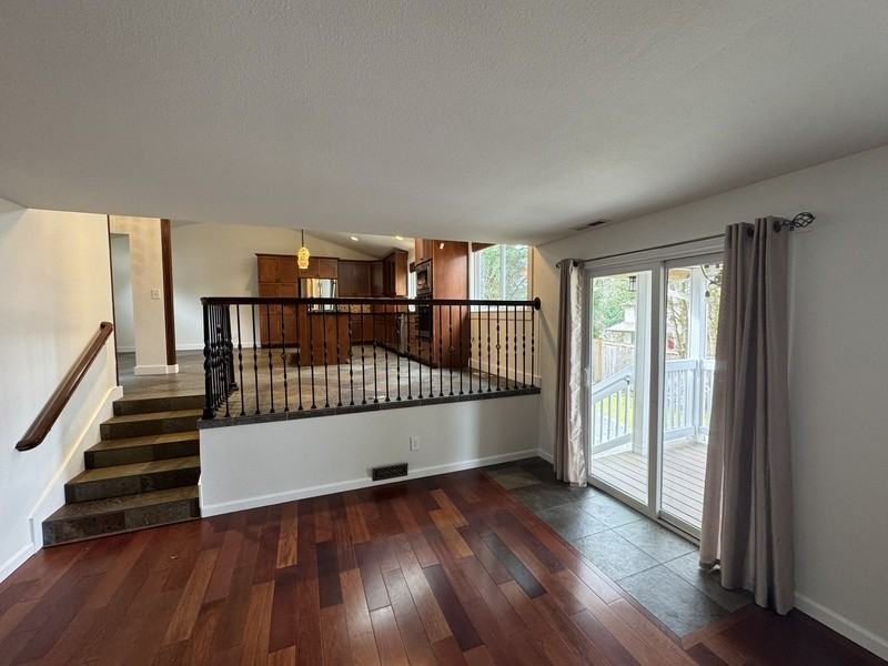 17829 149th Ave Ne - Photo 7 of 13