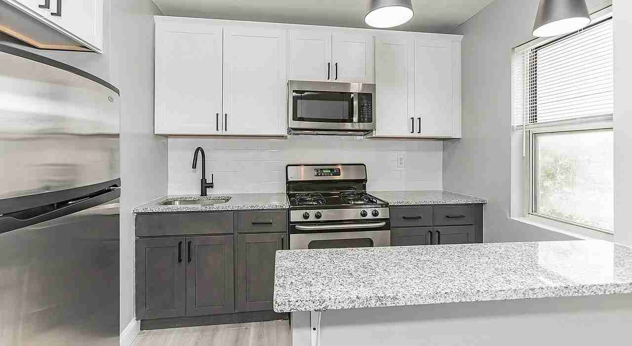 Courtyard Park - Photo 5 of 14