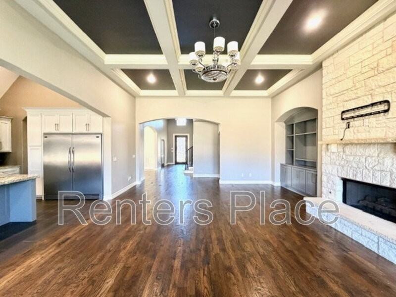 4388 S 169Th Ave E - Photo 2 of 38