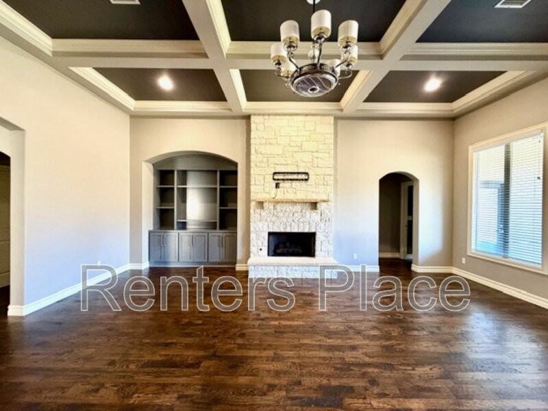 4388 S 169Th Ave E - Photo 4 of 38