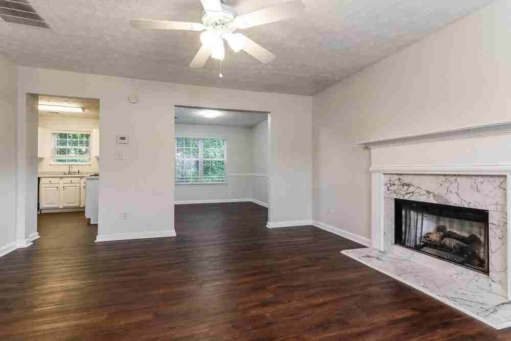 564 Kirtley Ct - Photo 5 of 21