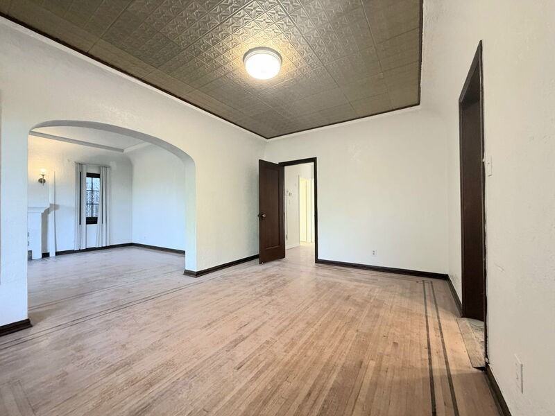 7001 2nd Ave - Photo 5 of 18