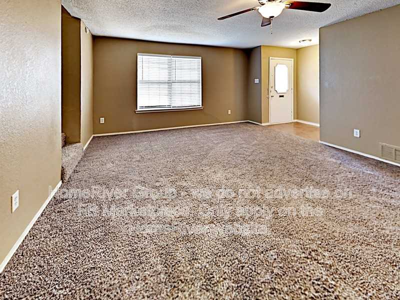 2041 Oakbluff Cir - Photo 2 of 16