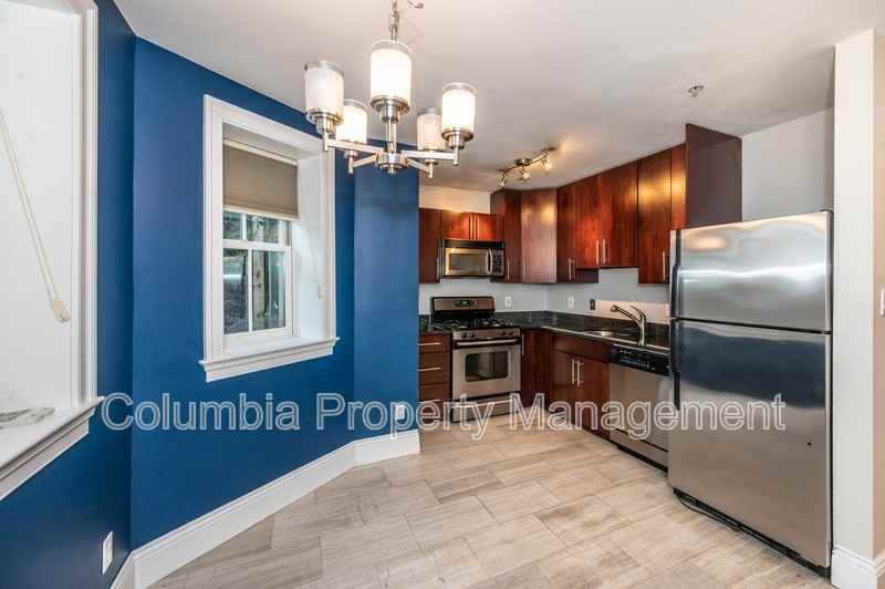 1219 Q St Nw #B - Photo 6 of 22