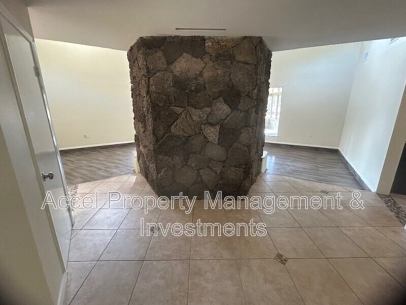 1416 Grovewood Ave - Photo 3 of 19