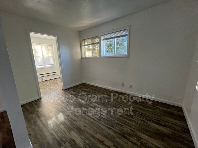 575 Tiger Ave #25 - Photo 3 of 8