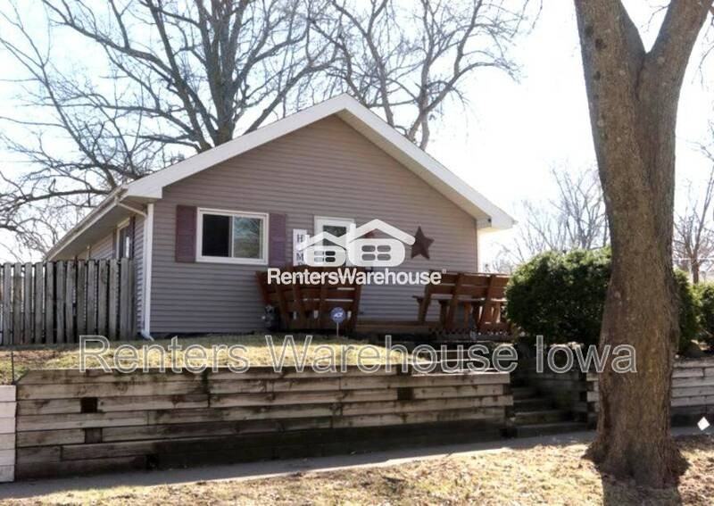 4101 3rd St - Photo 2 of 24