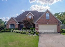 featured image of 815 S Brookside Ct