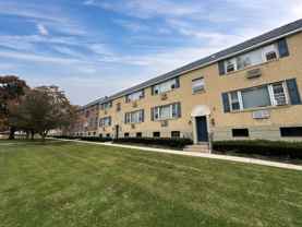 Karen Court Apartments - Photo 1 of 1