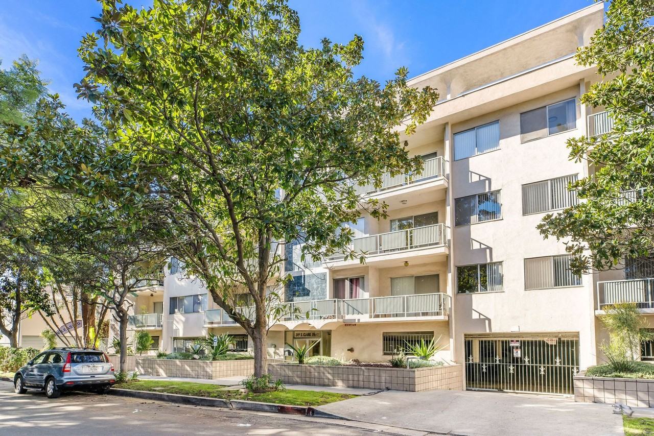 319 S. Clark Drive - Photo 2 of 11